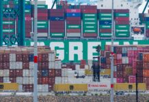 El crecimiento de Estados Unidos se frena hasta el 2,2% en el primer año de la ofensiva arancelaria de Trump | Economía