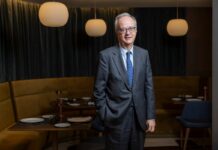 Simón Pedro Barceló: “Las familias no pueden convivir con los turistas en el mismo edificio” | Economía