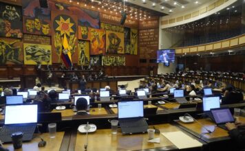 Proyecto de ley plantea protección laboral y de salud pública para mujeres que experimentan la menopausia | Política | Noticias