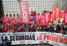 Los sindicatos ferroviarios mantienen la huelga del 9 al 11 de febrero tras reunirse con Puente | Economía