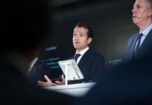 Indra cae un 13,6% en dos sesiones de Bolsa ante el posible relevo de su presidente | Empresas