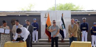 Sistema aeromédico y de rescate naval se fortalece en Galápagos con convenio de más de $ 2,2 millones | Política | Noticias