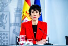 Las empresas elevan la presión para que las mutuas den todas las altas y bajas médicas a los trabajadores | Economía