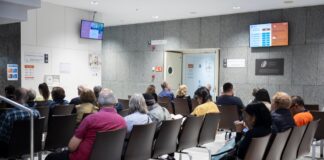 La Airef denuncia la “deficiencia estructural” de la gestión de las bajas en España y advierte del riesgo de “prolongaciones innecesarias” | Economía