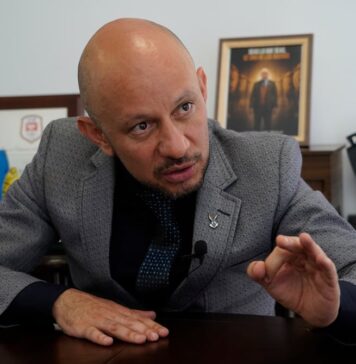 Asamblea Nacional suspende a Andrés Castillo por 30 días por agresiones verbales en el pleno | Política | Noticias