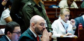 Mario Godoy ‘gana tiempo’ para defenderse en el juicio político en su contra en la Comisión de Fiscalización | Política | Noticias