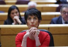 El Gobierno reactiva un observatorio de bajas laborales para combatir el aumento del absentismo | Economía