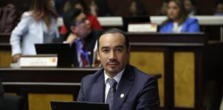 CAL suspende por nueve días sin sueldo a Juan Andrés González por ofensas a la bancada de ADN | Política | Noticias