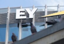 EY España crece un 9% y roza los 1.000 millones en facturación en 2025 | Empresas