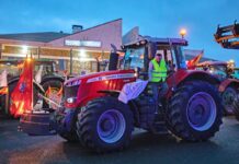 Cientos de tractores salen a la calle en Madrid contra la PAC y el acuerdo comercial de la UE con Mercosur | Economía