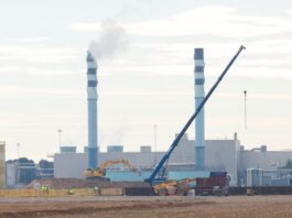 La apuesta por el vehículo eléctrico impulsa las inversiones de China en Europa a su máximo nivel desde 2018 | Economía