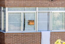 Madrid lidera la brecha por barrios en el precio del metro cuadrado en España con 19.500 euros | Vivienda | Economía