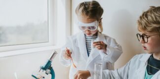 ¿Quién decidió que la ciencia no era para ellas? | Formación | Economía