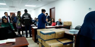 Juez acepta excusas de jueces Christian Fierro y Carlos Serrano y los separa del caso Triple A | Política | Noticias