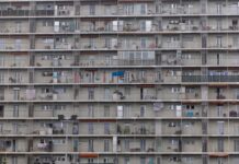 La compraventa de viviendas superó las 700.000 operaciones en 2025, la cifra más alta desde 2007 | Vivienda | Economía