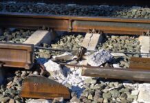 La cadena de contratos en torno a la soldadura sospechosa de Adamuz centra la investigación del accidente | Economía