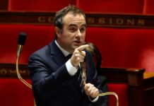 Los inversores giran hacia Europa: el presupuesto francés y Trump aceleran la caída de las primas de riesgo | Mercados Financieros