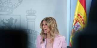 Yolanda Díaz arremete contra Garamendi por rechazar la subida del salario mínimo: “Cobra 23 veces el SMI” | Economía