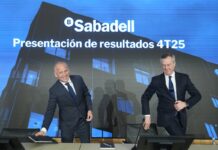 El Banco Sabadell cierra las cuentas de 2025 con 1.775 millones de beneficio, la opa salvada y buscando ganar más clientes en España | Economía