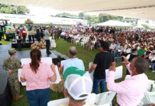 Gobierno entrega maquinaria e insumos por $ 800.000 para productores en Los Ríos | Ecuador | Noticias