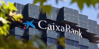 CaixaBank lanza un agente IA para ayudar al cliente en la contratación de productos bancarios | Empresas