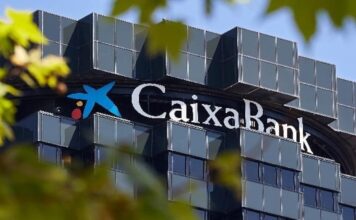 CaixaBank lanza un agente IA para ayudar al cliente en la contratación de productos bancarios | Empresas