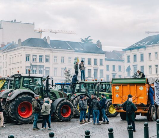 España recibirá un 12% menos de fondos comunitarios en el próximo presupuesto europeo | Economía