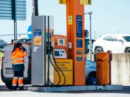 El Banco de España advierte de que la inflación llegaría al 6% en el peor escenario de la guerra | Economía