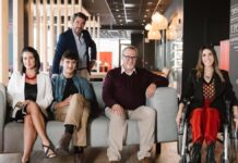 Arturo Valls, en estado puro: la miniserie del momento, en un ‘work café’ | Economía