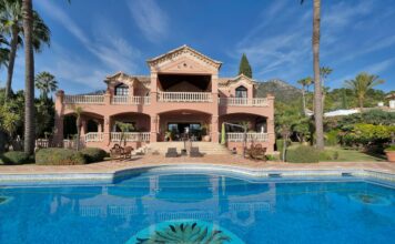 Las tres casas de la semana: mestizaje estético por 13 millones de euros | Negocios