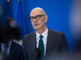 Los Gobiernos y bancos centrales del G-7 tomarán “las medidas necesarias” para estabilizar el mercado energético | Economía