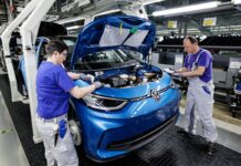 Los principales institutos económicos en Alemania prevén un ligero freno de la economía por la guerra en Irán | Economía