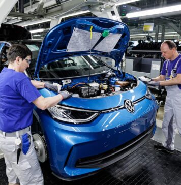 Los institutos económicos de Alemania recortan a más de la mitad la previsión de crecimiento del país en 2026 | Economía