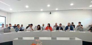 Ministros y autoridades explicaron en comisión proyecto de ley para impulsar vivienda social con incentivos tributarios | Política | Noticias