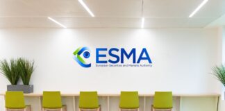 Europa cuestiona el modelo español de agentes: ¿adiós a la comisión pura? | Opinión