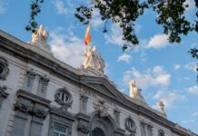 ¿Cuándo surge para una empresa la obligación de notificar un ERE? | Opinión