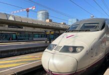 Renfe ultima una oferta para entrar en la línea regional entre París y Lyon | Empresas