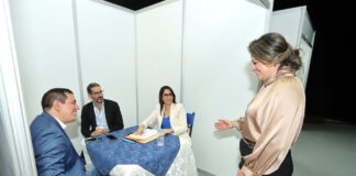 Revolución Ciudadana denuncia revocatoria de la residencia del docente español Fernando Casado, asesor de Luisa González | Política | Noticias