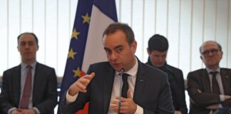 Francia logra reducir su déficit en 2025 por primera vez en tres años | Economía