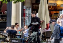 La reforma por ley del registro horario | Economía