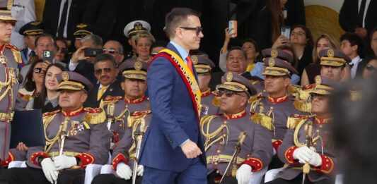 Presidente Daniel Noboa dispone el paso al ‘servicio pasivo’ de tres generales de división y dos vicealmirantes | Política | Noticias