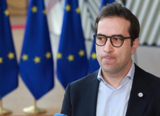 El Gobierno prepara ayudas para amortiguar el impacto de la guerra de Irán porque “ya se nota en los bolsillos” | Economía