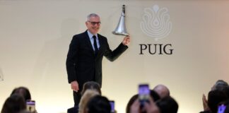 La posible fusión de Puig y Estée Lauder: dos proyectos familiares para crear un gigante | Economía