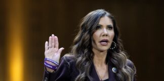 Daniel Noboa condecoró a Kristi Noem con la Orden Nacional Al Mérito por su aporte en cooperación bilateral | Política | Noticias