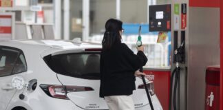 La guerra en Irán amenaza con elevar la inflación por encima del 3% y restar dos décimas de crecimiento a España | Economía