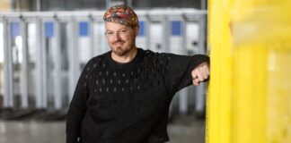 Jonathan Brill, ‘futurólogo’ de Amazon: “La IA hará el 80% de nuestro trabajo en los próximos años” | Economía