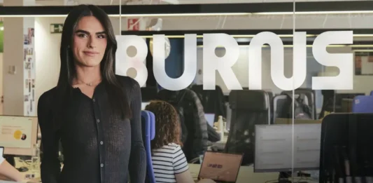 Burns refuerza su área de influencer marketing con Nico Caballero