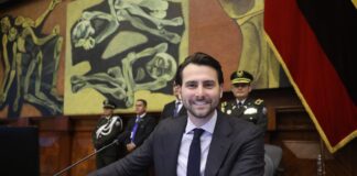 Niels Olsen aclara que no se incrementó el bono de residencia para los asambleístas, se mantendrá en $ 1.446 | Política | Noticias