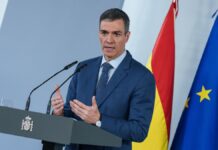 Asociaciones de consumidores y patronales ven insuficientes las medidas del Gobierno para combatir la subida de precios | Economía