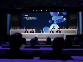 Voto de castigo de la Junta de Telefónica a las indemnizaciones de Pallete y Vilá | Economía